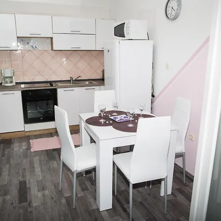 Vigi - Ii Apartmán *
